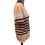 American Eagle Oversized Athletic Fit V Neck T Shirt Photo 3