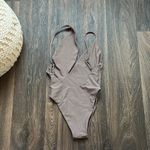 One Piece LEA  Photo 2