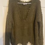 Boutique Green  Sweater Photo 0