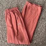 Alo Yoga Alo Sweatpants Photo 0