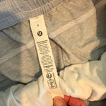 Lululemon  joggers  Photo 1