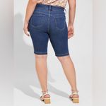 Torrid Bermuda Jegging Shorts Sz 28 Super Soft High Rise Stretch Photo 2