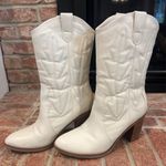 MIA  Cowboy Boots Photo 0