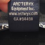 Arcteryx Womens XL Black Full Zip Softshell Jacket Hiking Outdoors zip Pockets Photo 2