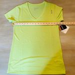 Reebok NWT  Speedwick Luminous Lime Heather Green Vector Short Sleeve Tee Shirt M Photo 0