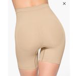 SKIMS  | NEW Seamless Sculpt Mid Thigh Above Knee Shapewear Shorts, Clay, XXS Photo 1