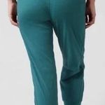 Athleta Trekkie North Crop 23" Jogger in Borealis Green Athletic Sporty Size 4 Photo 1