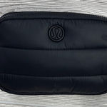 Lululemon  Black Everywhere Belt Bag Large Wunder Puff Photo 0