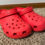 Crocs  Adult Unisex Classic Solid Red Size Men's 10 Women's 12 Photo 0