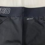 Nike Black Dri-Fit Capri Leggings Photo 7