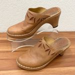 Frye Boots Charlotte Flower Tan Leather Heeled Mules Slip On Size 8M Photo 0