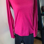 Nike  dri fit work out shirt size small Photo 0