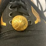 Vans Harry Potter special edition Black and Gold Low-Top Sneakers Woman’s size 8 Photo 7