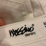 White Shorts Size 6/28 Photo 3