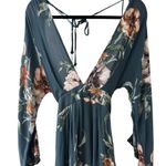 Floral Deep V Photo 1