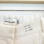 Abercrombie & Fitch NWT Abercrombie SHORT Sloane Low Rise Wide Leg Pants Cream Size 24 Photo 5