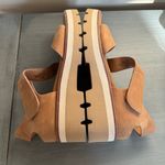 Sofft Pru Pinecone Tan Lug Sole Sandal Platform Sole Sandals Nubuck‎ Size 7 Photo 7