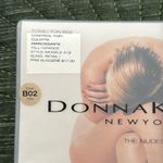 Donna Karan NIP Vintage  B02 Control Top Panty Hose Photo 2
