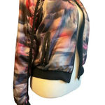 Onzie  flow yoga jacket zip front and zip pockets size s/m Photo 1