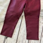 Her Universe Wonder Woman  Capri Leggings Photo 4