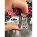 Adidas  Women’s Tropical Print Workout Shorts Size Medium Photo 4