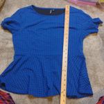 Elle  Size Large L Blue Black Houndstooth Peplum Career Business Top Rayon Poly Photo 3