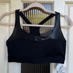 Fabletics  Impact‎ Sports Bra Black Iridescent Shine Criss Cross Back Size Medium Photo 0