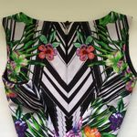 Bisou Bisou cropped floral graphic print sleeveless tank, size XL Photo 4