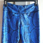 NWOT JALA BLACK AND BLUE LEAF/FLORAL PRINT WORKOUT LEGGINGS Photo 1