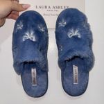 Laura Ashley  womens blue  Bow Slippers Size M 6,5/7.5 Photo 0