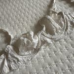 Victoria's Secret Victoria’s Secret Vtg Y2K White Lace Bra Sz 32B Underwire Unlined Photo 9