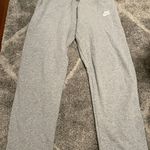 Nike Sweatpants Photo 0