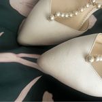 White wedding flats Bella Belle size 7.5 Photo 4