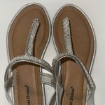 Pierre Dumas Silver T-Strap Sandals w Rhinestones Women’s Size 6 Photo 5