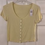 American Eagle  Shirt size M crop top color light yellow brand new with tag Photo 3