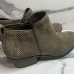 Michael Shannon Michael by Women's Brown Leather Side Zip Madeline Boots Sz 8.5 Photo 3