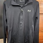 Under Armour Pullover Photo 0