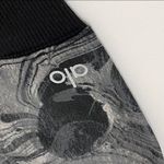Alo Yoga Black Gray Swirl Goddess Leggings S Photo 6