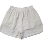 WS2 Shorts Women Large White Lined Ladies Country Club Yaught Travel Beach Size undefined Photo 1