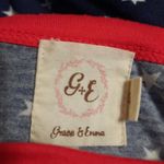 Grace & Emma Cold Shoulder T Photo 2