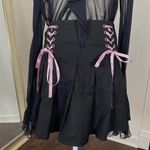 Hot Topic  Skater Punk Grunge Pink Bow Black Pleated Mini Lace Up Skirt S / M Photo 1