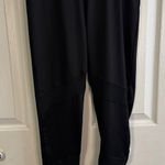 Guess black vented leggings size small Photo 0