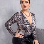 SheIn Snakeskin Pattern Deep V-Neck Crop Top Photo 0