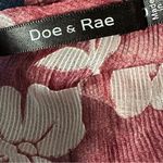 Doe & Rae  Wine Burgundy Floral Blouse Small Ruffle Flutter Sleeve Chiffon Top Photo 4