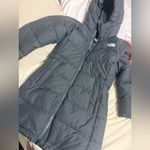 The North Face  550 Gotham Mid parka LIKE NEW! Photo 1