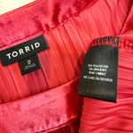 Torrid  2 velvet halter high neck top blouse TS 2565 Photo 4