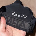 Under Armour  Multicolored Patterned Crossback Compression Sports Bra Photo 2