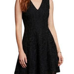 Theory  Miriam Deep V-Neck Black Sleeveless Dress 2 LBD Textured Floral Shift Photo 0