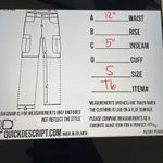 Gymshark  Size S Gray Black Flex Shorts Mid Rise Workout Athletic 5" Inseam Photo 4