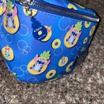 Lounge Fly Stitch & Scrump Fanny Pack Photo 6